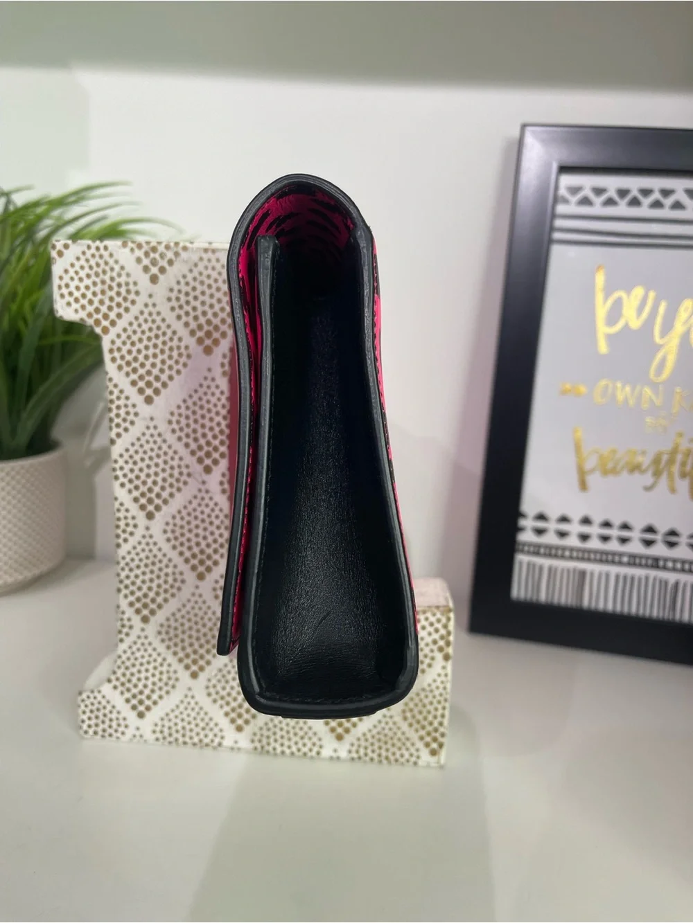 Saint Laurent Hot Pink and Black Leopard-Print YSL Clutch - Picture 4 of 7